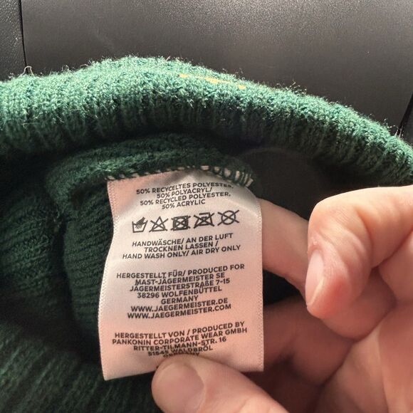 Jagermeister Green Orange & White Winter Beanie Stocking Hat Cap Pom Pom RARE - Picture 4 of 6